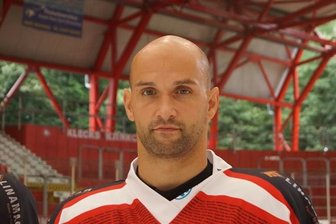 Jakub Körner verlängert Vertrag bei den Eispiraten -