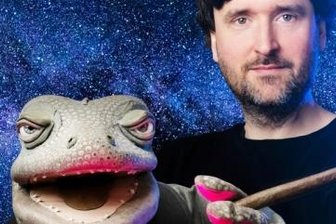 "Je mehr Freiberger ich kennenlernen darf, umso besser" - Michael Hatzius und seine Echse kommen am Samstag nach Freiberg. 
