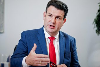 "Je stabiler der Arbeitsmarkt, desto stärker ist die Rente" - "Schon manche Prognose über den Untergang der Rente hat sich als falsch erwiesen", meint Bundesarbeitsminister Hubertus Heil im Interview mit der "Freien Presse".