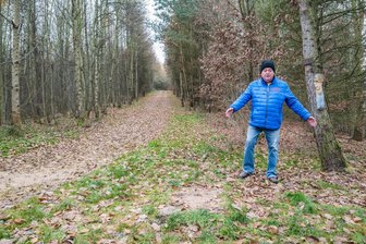 „Jeder freute sich darüber“ – Warum sind diese Sitzbänke im Erzgebirge verschwunden? - Die Bänke auf der Halde 366 in Alberoda sind verschwunden. Darüber ärgert sich nicht nur Werner Gerber.