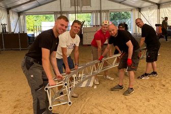 „Jeder wächst mit seinen Aufgaben“: Sommerparty in Wechselburg – 30 Jahre selbstverwalteter Jugendclub - Wer etwas auf die Beine stellen will, packt mit an: Der Jugendclub in Wechselburg feiert seinen 30. Geburtstag mit einer zweitägigen Party.