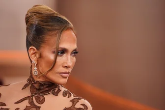Jennifer Lopez: Bin seit Scheidung ein neuer Mensch - US-Sängerin Jennifer Lopez hat eigenen Worten zufolge nach ihrer Scheidung von Schauspieler Ben Affleck viel über sich selbst nachgedacht. (Archivbild)