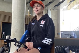 Jens-Weißflog-Skisprung-Arena: Das wünscht Selina Freitag dem Nachwuchs zur Schanzenweihe - Die doppelte Vizeweltmeisterin im Skispringen, Selina Freitag aus Breitenbrunn, ist inzwischen eine gefragte Interviewpartnerin.