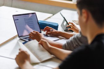 Jetzt Anmeldung fürs Evangelische Berufliche Montessori-Gymnasium in Plauen möglich - Das Evangelische Berufliche Montessori-Gymnasium in Plauen sucht neue Schüler.