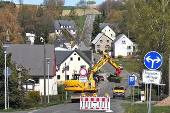 Jetzt gilt’s - die B 101 ist bei Mittelsaida gesperrt - Jetzt geht’s los: Die B 101 in Mittelsaida wird zur Baustelle.