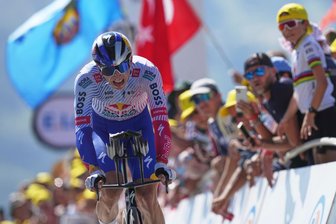 Jetzt offiziell: Chemnitz will die Tour de France in die Stadt holen - Die jährlich veranstaltete Tour de France gilt als eines der größten Sportereignisse der Welt. Hier der Dritte der Gesamtwertung 2025, Florian Lipowitz aus Deutschland.