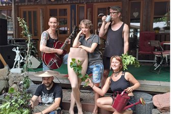 Jetzt wird’s wild: Das interaktive Festival im Striegistal - Dieses Organisationsteam hatte das WildArt-Festival in Goßberg im Vorjahr wiederbelebt.