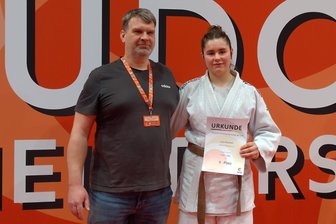 Judo: Gornauerin verpasst DM-Bronze haarscharf - Gornaus Trainer Uwe Drechsel mit DM-Teilnehmerin Lara Neubert.