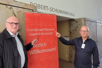 „Jugend musiziert“ in Zwickau: Wie streng sind die Juroren? - Zwei Macher von „Jugend musiziert“: Konservatoriumsleiter Daniel Kaiser (links) und Juror Torsten Tannenberg.