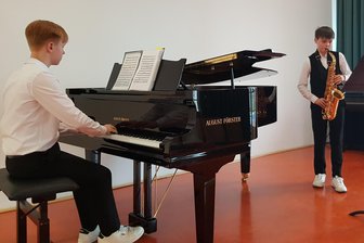 Jugend musiziert: Preise für Talente aus Freiberg und Königshain-Wiederau - Jugend musiziert: Die Brüder Friedrich (l.) und Klemens Weidner aus Königshain-Wiederau.