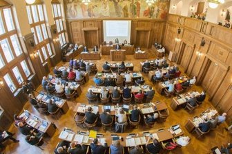 Jugendhilfe: Dachverband "Netzwerk" darf wieder in Ausschuss mitarbeiten -