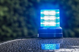 Jugendliche nach Motorradunfall schwer verletzt - 