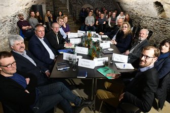 Jugendliche stellen Kreispolitikern ihre Zukunftsfragen - 