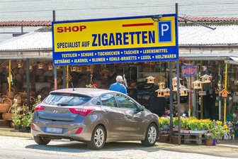 Jugendliche überfallen Asiamarkt in Tschechien: Nun wollen sie sich gegen die Strafe wehren - Die Jugendlichen hatten im vergangenen Jahr in Tschechien einen Asiamarkt, wie sie sich an der Grenze häufig antreffen lassen, überfallen.