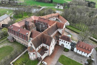 Jugendvesper Wechselburg: Workshops, Gebete und mehr - Die Wechselburger Basilika und das Kloster sind bald wieder Ziel hunderter Jugendlicher.