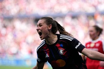 Jule Brand schießt Lyon ins Champions-League-Finale - Jule Brand führte Lyon ins Finale der Champions League. 