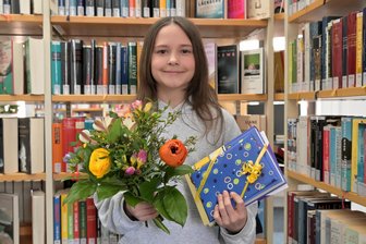 Junge Erzgebirgerin gewinnt Vorlesewettbewerb in Aue - Nandalie Leube ist die Siegerin beim Regionalentscheid des Vorlesewettbewerbs in Aue.