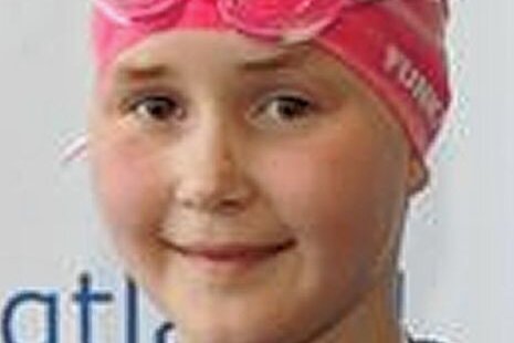 Junge Vogtländerin holt dreimal Gold - Schwimmerin Tami Schumann von der SG Wasserball Auerbach/Netzschkau.