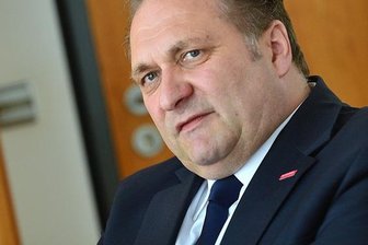Will der beruflichen Bildung in Deutschland zu mehr Wertschätzung verhelfen: Der neue Präsident des Zentralverbandes des Deutschen Handwerks Hans Peter Wollseifer.