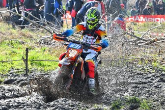 Junger Enduro-Pilot auf den Spureneines erfolgreichen Namensvetters - Kämpft sich nach Verletzungspech wieder heran: Jeremy Göthel aus Niederwiesa, der in Dahlen auf Platz 8 im DMSJ-Jugendcup fuhr.