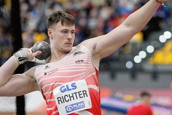 Junger Erzgebirger für den ganz großen Wurf bereit - Kann Steven Richter vom LV 90 Erzgebirge seine derzeitige Form - wie hier bei den Deutschen Meisterschaften in Dortmund - auch mit dem Diskus bestätigen? Am Samstag ist der Gelenauer in Halle gefragt. 