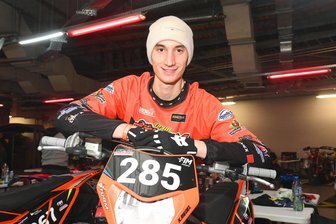 Junger Erzgebirger startet erstmals bei Hallen-Enduro - Kenny Riedel debütierte beim Super-Enduro in Polen.