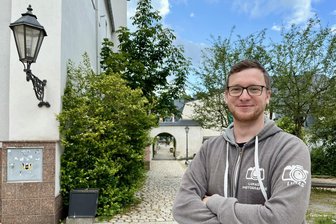 Junger Mann glaubt an den Charme einer alten Stadt im Erzgebirge – er will Schwarzenberg(er) wieder aktivieren - Lukas Ullmann, junger Fotograf aus Schwarzenberg, wünscht sich Leben in der Stadt.
