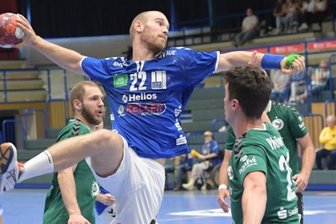 Juniorteam stutzt Panthern die Krallen - Aues Jonas Leubner steuerte zum 37:30 des EHV II gegen Halle drei Tore bei und machte auch insgesamt ein gutes Spiel. 