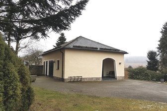 Juristischer Hickhack um vogtländische Friedhofshalle - 