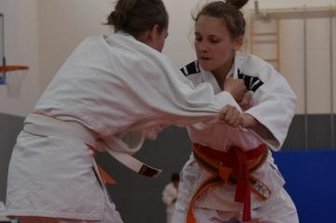 JV Ippon landet sechsmal auf Platz 1 - Charlott Schimmel (rechts) landete in Döbeln auf Platz 2.