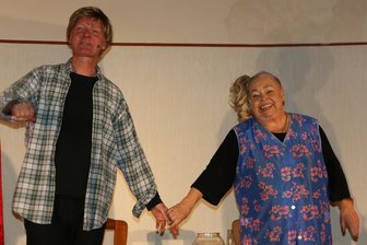 Kabarett Fettnäppchen in Cossengrün - „Der alte Sack“ und andere Possen aus dem Alltag - Eva Maria Fastenau und Michael Seeboth bei einem früheren Auftritt in der Region.