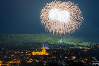 Kät-Finale im Erzgebirge: Die besten Plätze fürs Feuerwerk - Das Kät-Feuerwerk, hier ein Archivbild, beginnt am Sonnabend, 22.30 Uhr.