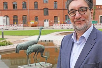 Kandidat Stefan Hartmann: Der Linke aus dem "Maschinenraum" - Stefan Hartmann, Bundestagskandidat der Partei Die Linke, hat in Mittelsachsen auch persönliche Bezüge zu Mittweida. Die Entwicklung des dortigen Bahnhofs verfolgt er zum Beispiel aufmerksam.