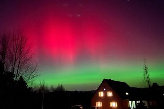 Kann man heute wieder Polarlichter über Sachsen sehen? - Auch über Flöha waren die Polarlichter in der Nacht zu Dienstag mit bloßem Auge gut zu sehen.
