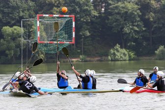 Kanupolo: KSV Glauchau stellt Weichen für die kommende Saison - Auch 2026 wird es auf dem Glauchauer Stausee wieder hochklassigen Kanupolo-Sport zu sehen geben.