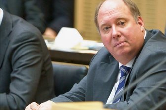 Kanzleramtschef greift nach CDU-Vorsitz - Pragmatischer Koordinierer: Kanzleramtsminister Helge Braun will CDU-Vorsitzender werden.