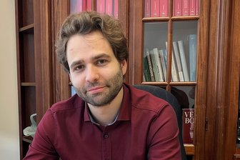 Kapellmeister der Vogtland-Philharmonie räumt in Südkorea ab - Simon Edelmann, Kapellmeister der Vogtland-Philharmonie Greiz/Reichenbach.