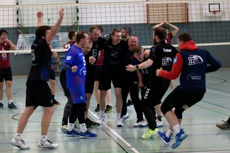 Kapitän des VSV Eintracht Reichenbach über Rückkehr in die Volleyball-Sachsenliga: „Es war ein hartes Stück Arbeit!“ - Herzschlagfinale in Cunsdorf: Der VSV Eintracht Reichenbach besiegte Pirna-Copitz im Relegationsspiel mit 3:2.