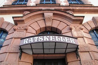 Kapitän entführt Geringswalder in die Arktis - Als in diesem Jahr letzte Veranstaltung im Geringswalder Begegnungszentrum "Ratskeller" organisierte der Förderverein Sport und Kultur ein ganz besonderes Highlight.