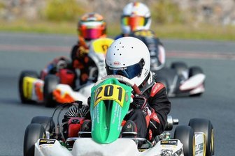 Kart-Talent vor Sprung in die 1. Liga? - Damian Luca Zeller hat am Wochenende in der Arena E in Mülsen erstmals in die 2. Liga des Kartsports hineingeschnuppert. 