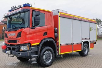 Katastrophenschutz erhält Verstärkung: Neuer Rüstwagen in Penig - Der Katastrophenschutz-Löschzug "Retten" mit Feuerwehrleuten aus Penig, Geringswalde und Rochlitz verfügt über einen neuen Rüstwagen.