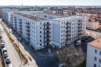 Kaum noch Neubau und Anstieg der Nebenkosten: Warum die Wohnungsbranche in Sachsen nicht nur für 2024 schwarz sieht - Ein Neubau in Leipzig. In Sachsen mangelt es nach Angaben des Verbandes der Wohnungsgenossenschaften nicht an Sozialwohnungen.
