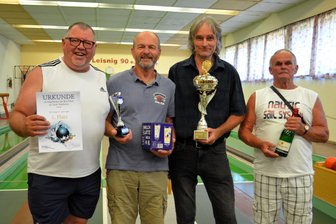 Kegeln: Peniger Männer gewinnen erneut das Turnier des SKV Waldheim - Die Peniger Kegler gewannen wie im Vorjahr den Pokal der Stadt Waldheim.