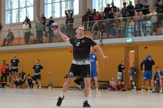 Kein Ferien-Trip: Weißenborner Handballer mit Respekt zum Schlusslicht in die Lausitz - Gutes Händchen: Danny Oehme war beim 33:31 in Niederau mit 9 Toren bester Weißenborner Werfer. Insgesamt hat der Rückraumspieler in dieser Saison 88 Treffer markiert.