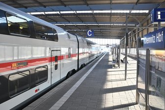 Kein Halt in Freiberg: IC 2270 fiel am Samstagvormittag teilweise aus - Der Intercity 2270 (Archivbild) fiel am Samstag zwischen Chemnitz und Dresden aus.