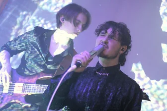 Kein Un ist heilig: Der Sohn von Lucilectric macht jetzt Dunkelpop - Ben Hayn und Victor Hildebrand sind Unfarben.