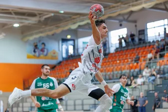 Keine Ausreden: Heimspiel des HC Einheit Plauen in der Handball-Regionalliga geht in die Hose - Traf sechsmal für den HC Einheit Plauen: Joel Stegner.