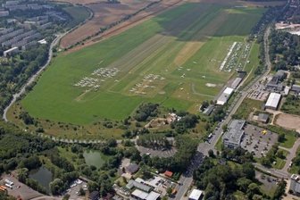 Keine Entscheidung zum Flugplatz -