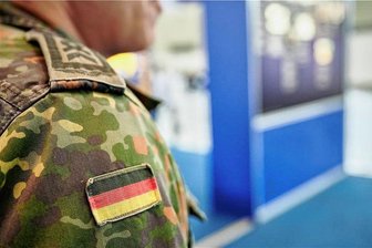 Keinen Krankenschein vorgelegt und vor Gericht gelandet: Soldat der Erzgebirgskaserne Marienberg wehrt sich gegen Urteil - Der Soldat auf Zeit dient in der Erzgebirgskaserne Marienberg.