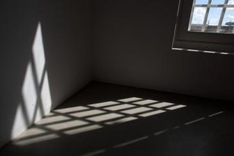 Keinen Rundfunkbeitrag bezahlt: Frau im Gefängnis -